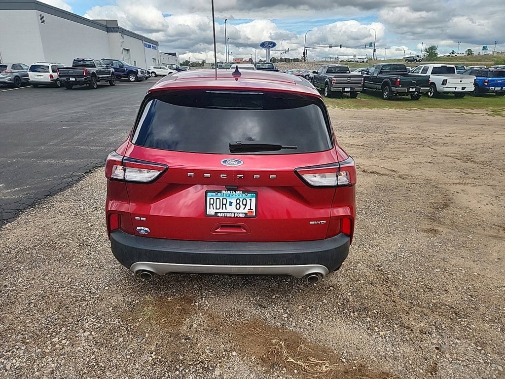 Used 2021 Ford Escape SE w/ Convenience Package AWD/4WD image 4