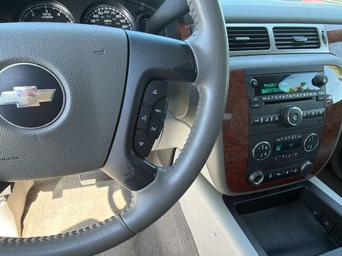 Used 2007 Chevrolet Silverado 1500 LTZ w/ Safety Package AWD/4WD image 29