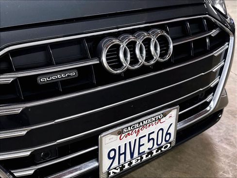 Used 2023 Audi A4 2.0T Premium w/ Convenience Package AWD/4WD image 32