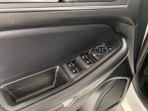 Used 2022 Ford Edge ST w/ Equipment Group 401A AWD/4WD image 20