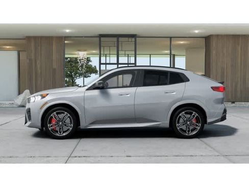 New 2026 BMW X2 xDrive28i image 4