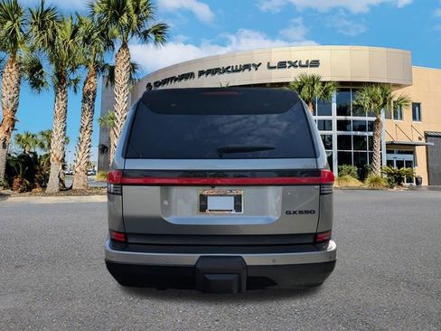 Used 2024 Lexus GX 550 w/ Accessory Package (Z1) image 6