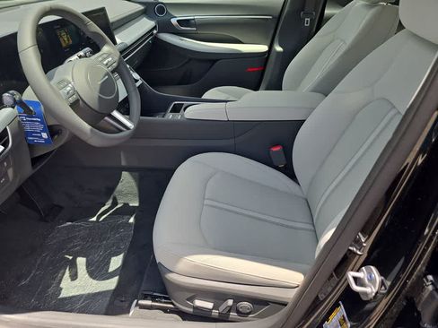 New 2026 Hyundai Sonata SEL FWD image 16