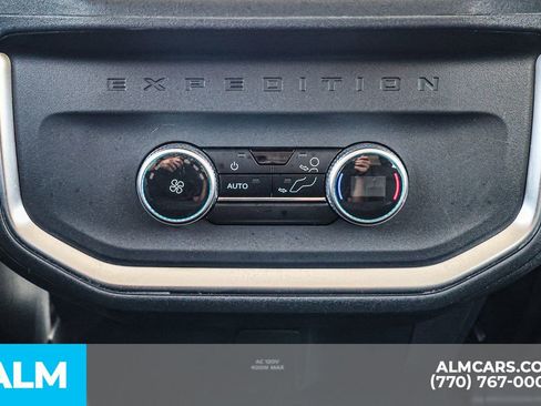 Used 2025 Ford Expedition Active AWD/4WD image 62