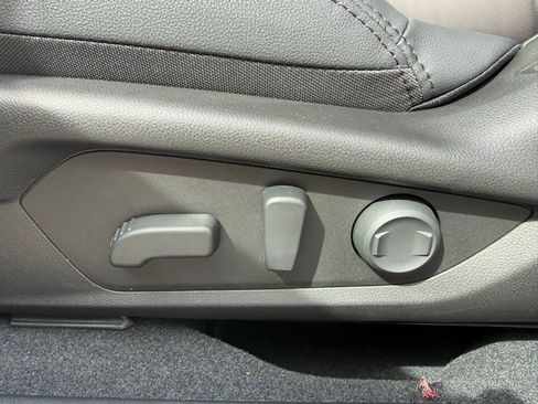 New 2026 Subaru Outback Premium image 24