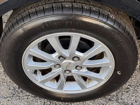 Used 2019 Chevrolet Sonic LT FWD image 18