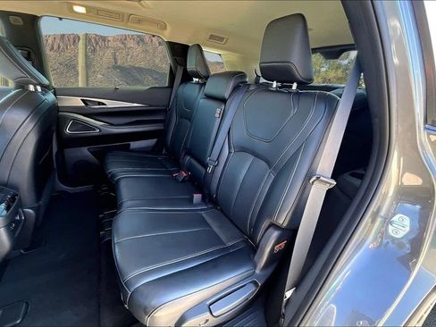 Used 2023 INFINITI QX60 Luxe w/ Vision Package FWD image 26