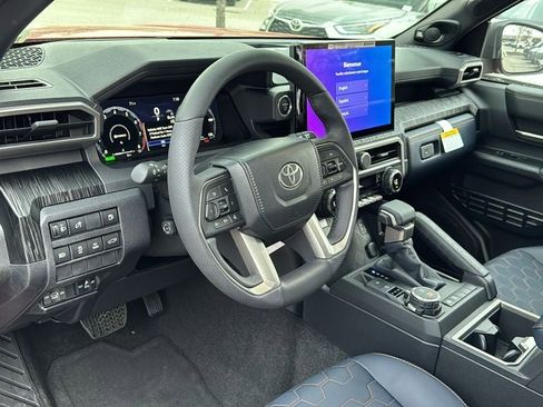 New 2026 Toyota 4Runner Platinum image 16