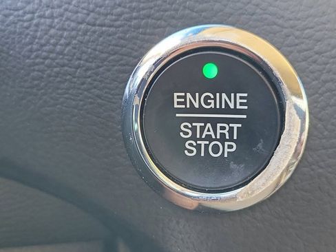 Certified 2020 Ford Edge SEL w/ Convenience Package image 29