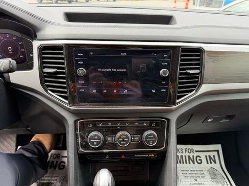 Used 2022 Volkswagen Atlas SE FWD image 19