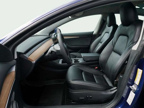 Used 2023 Tesla Model 3 Standard Range RWD image 15