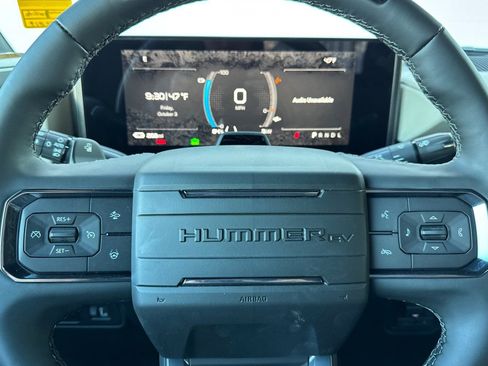 New 2026 GMC Hummer EV 4x4 Crew Cab image 25