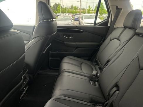 Used 2026 Honda Pilot EX-L image 5
