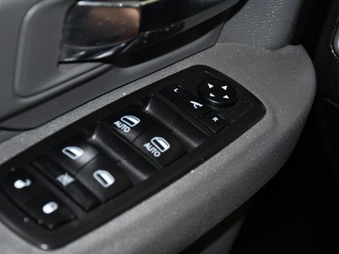 Used 2017 RAM 1500 Big Horn AWD/4WD image 35