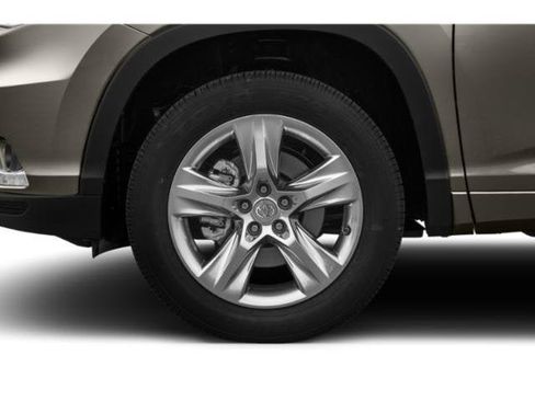 Used 2015 Toyota Highlander Limited AWD/4WD image 12