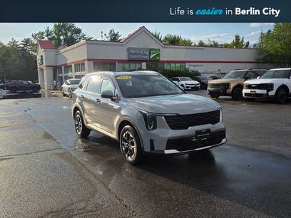Certified 2024 Kia Sorento S w/ Panoramic Sunroof Package