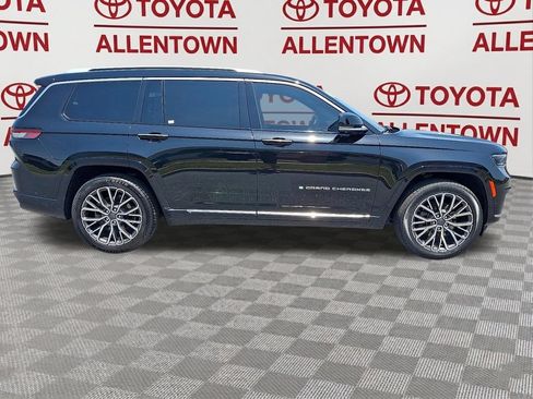 Used 2021 Jeep Grand Cherokee L Summit AWD/4WD image 9
