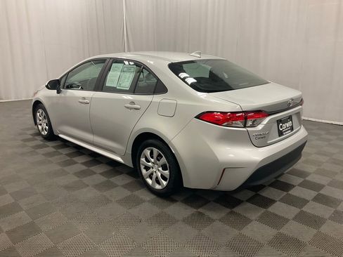 Used 2024 Toyota Corolla LE image 4