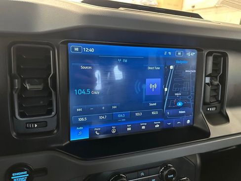 Used 2022 Ford Bronco Everglades AWD/4WD image 19