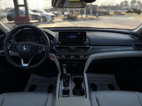 Used 2019 Honda Accord LX image 23