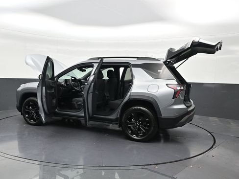 Used 2026 Chevrolet Equinox LT w/ Midnight Edition FWD image 39