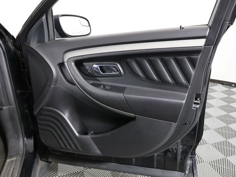 Used 2015 Ford Taurus SEL image 25