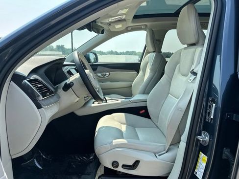Certified 2024 Volvo XC90 B6 Plus w/ Protection Package Premier AWD/4WD image 19