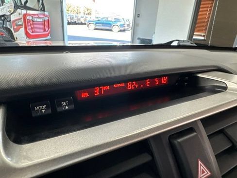 Used 2012 Toyota 4Runner Limited AWD/4WD image 50