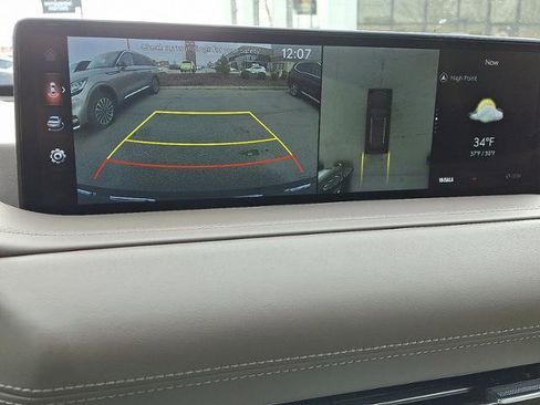 Used 2022 Genesis GV80 3.5T Advanced + image 17