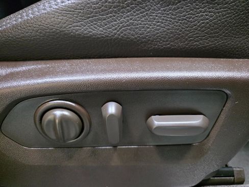 Used 2021 GMC Sierra 2500 Denali w/ Denali Black Diamond Edition image 34