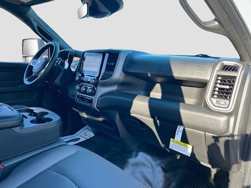 New 2026 RAM 2500 Tradesman image 26