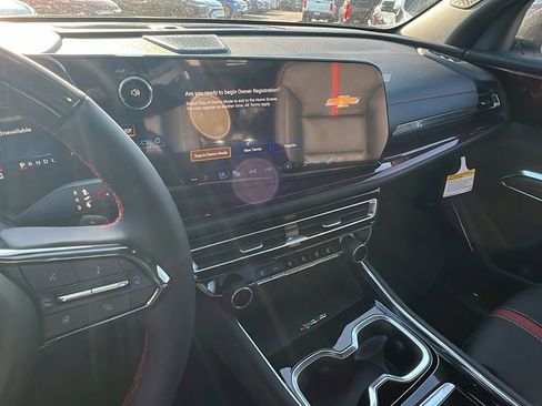 New 2026 Chevrolet Traverse RS image 24