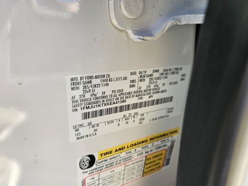 Used 2019 Ford Expedition Limited w/ Equipment Group 303A image 18