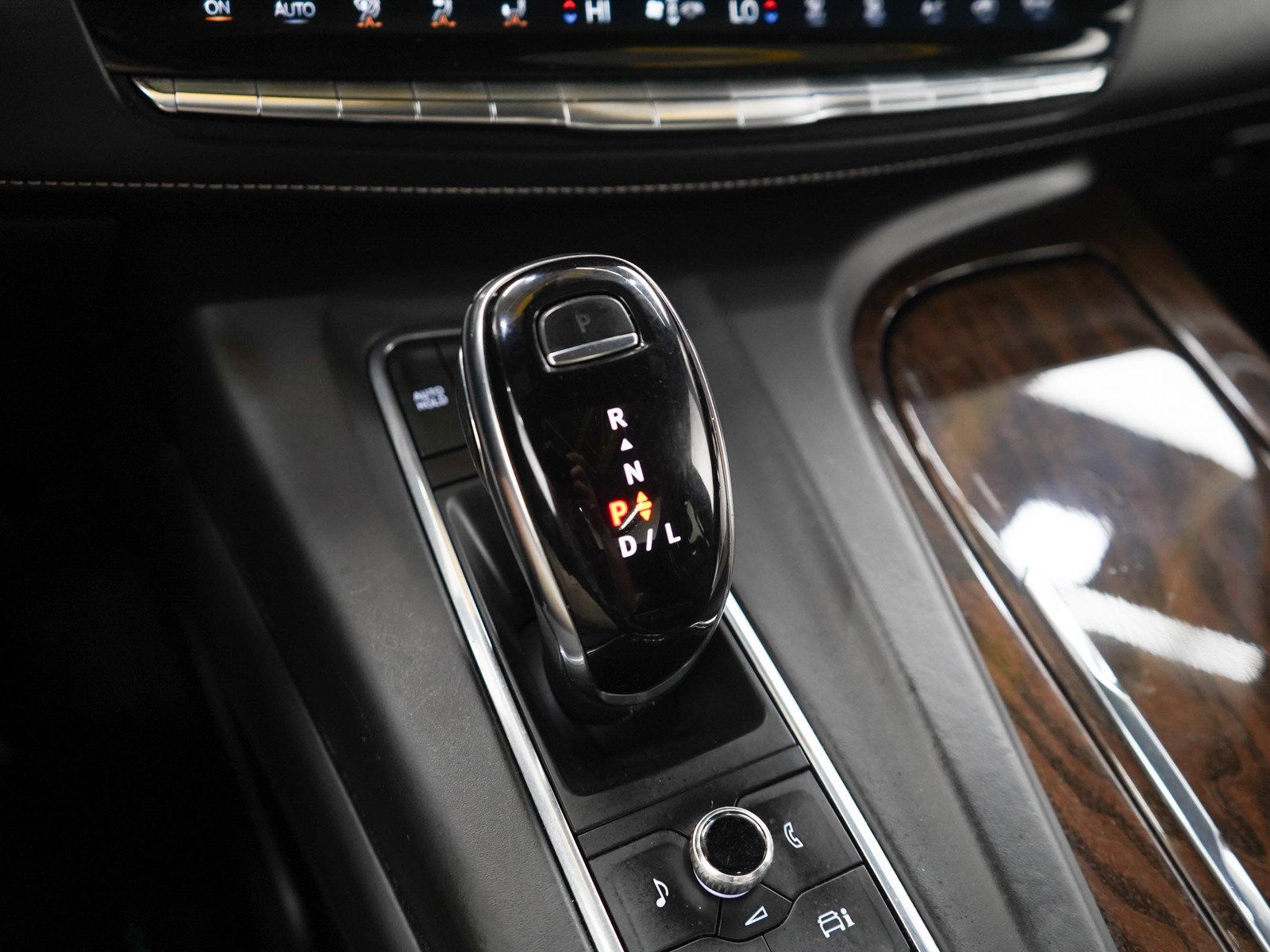 Used 2021 Cadillac Escalade Sport Platinum AWD/4WD image 26