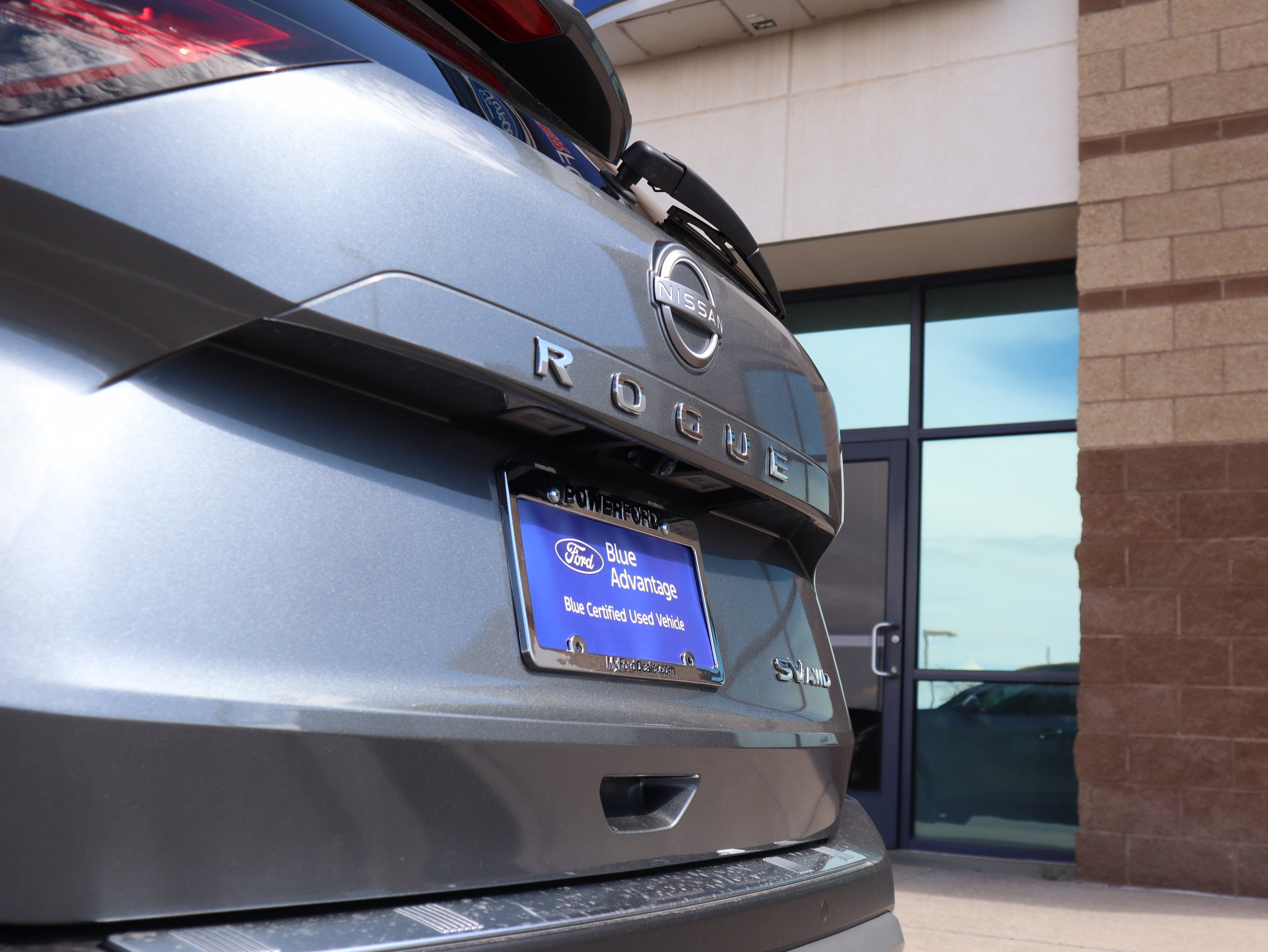 Used 2023 Nissan Rogue SV AWD/4WD image 19