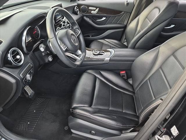 Used 2019 Mercedes-Benz GLC 300 image 15