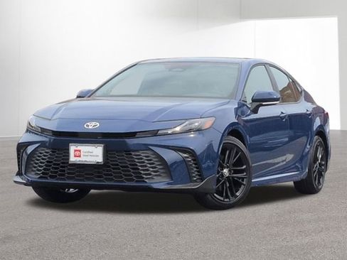 Certified 2026 Toyota Camry SE FWD image 1
