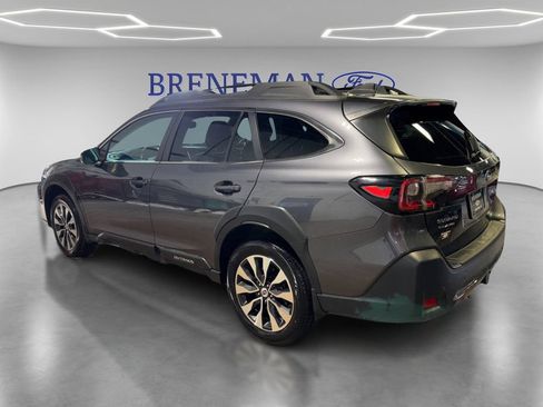 Used 2025 Subaru Outback Limited XT AWD/4WD image 9