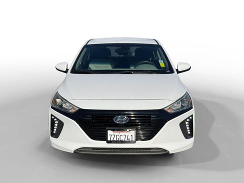 Used 2017 Hyundai Ioniq SEL FWD image 8