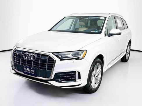 Used 2023 Audi Q7 2.0T Premium w/ Convenience Package AWD/4WD image 3