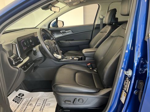 Used 2024 Kia Sportage EX image 34