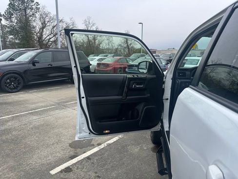 Used 2021 Toyota 4Runner TRD Pro image 9