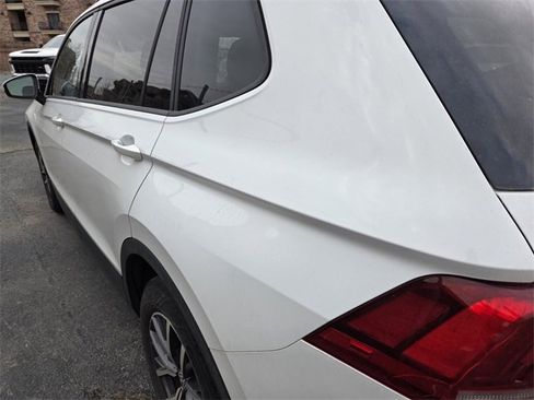 Used 2021 Volkswagen Tiguan S image 6