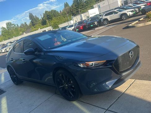 Used 2023 MAZDA MAZDA3 s AWD/4WD image 22