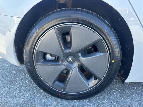 Used 2021 Tesla Model 3 Long Range image 31
