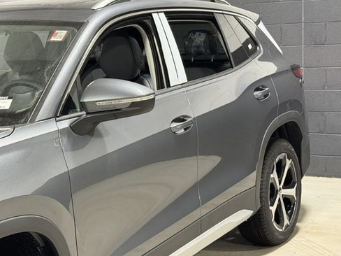 New 2026 Volkswagen Tiguan SE image 25