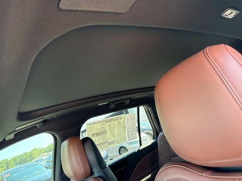 New 2025 Lincoln Aviator Reserve w/ Equipment Group 201A image 33