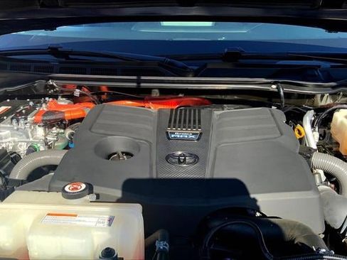 Used 2024 Toyota Sequoia SR5 image 33