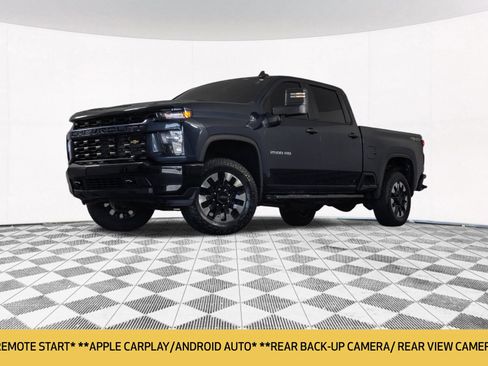 Used 2020 Chevrolet Silverado 2500 Custom w/ Custom Value Package AWD/4WD image 2