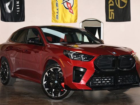 Used 2025 BMW X2 M35i w/ Premium Package AWD/4WD image 3